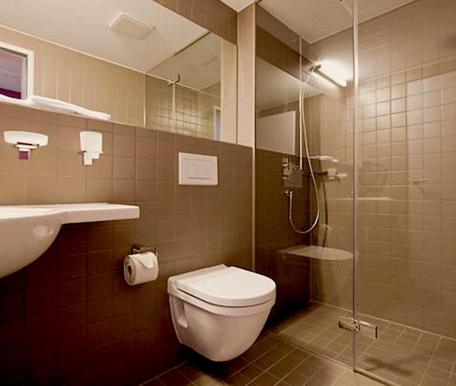 Hotel Restaurant Rebstock Wolhusen エクステリア 写真