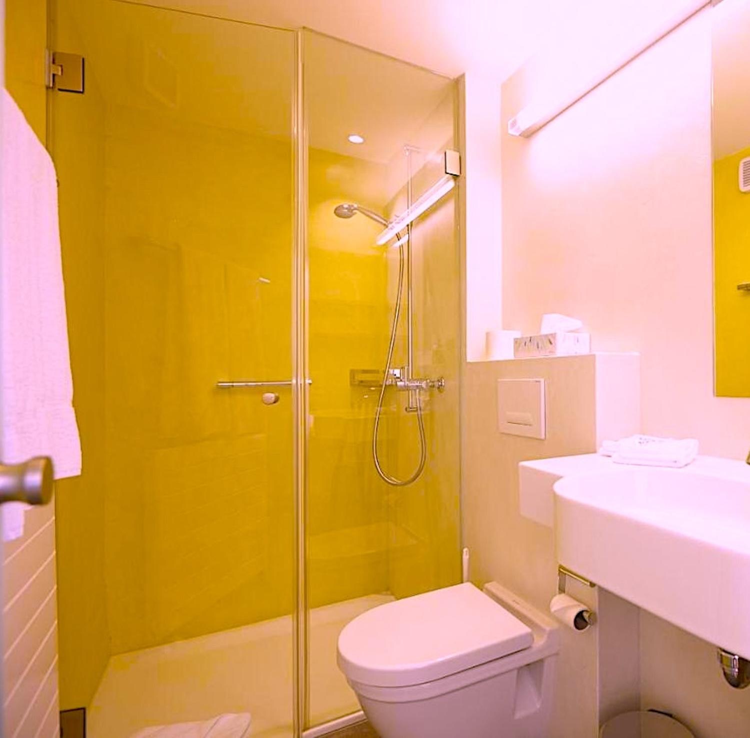 Hotel Restaurant Rebstock Wolhusen エクステリア 写真